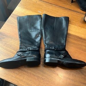 Used Nine West size 7 boots